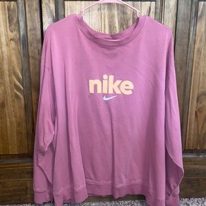 nike sweatshirt
